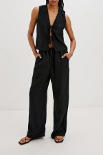 Solid-Color Lace Linen Top