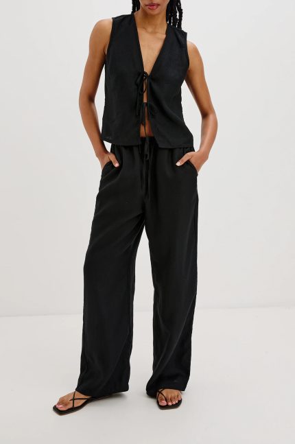 Solid-Color Lace Linen Top