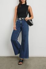 Ruffled Waist-Hugging Women's Blouse
